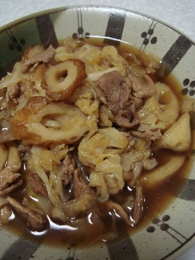 給食のおかず・肉キャベツ