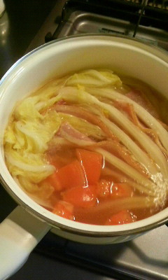 白菜とベーコンのスープ煮の画像