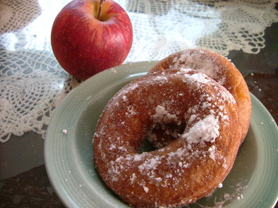 りんごドーナツ　（ニコパン使用）の写真