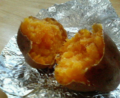 オーブントースターで簡単☆ホクホク焼き芋の写真