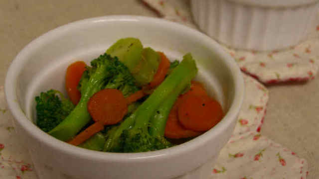 簡単温野菜 にんじん ブロッコリー レシピ 作り方 By ｈｉｒｏ クックパッド 簡単おいしいみんなのレシピが362万品