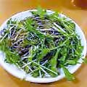 豚肉とみず菜のごまパスタ
