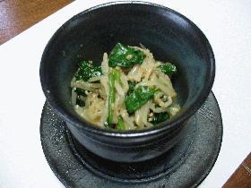 ほうれん草ともやしの和え物