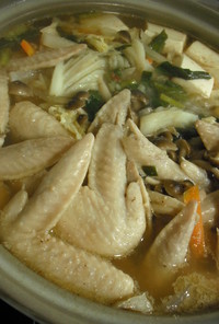 手羽先の韓国風ピリ辛鍋