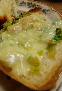 セロリの葉×チーズトースト