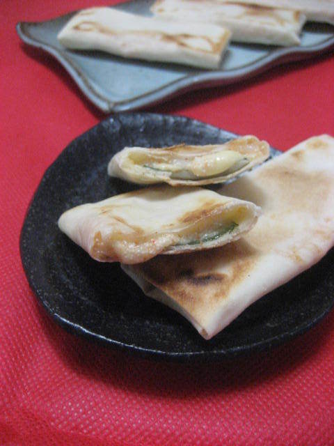 焼き春巻き❤in餅・明太・チーズ