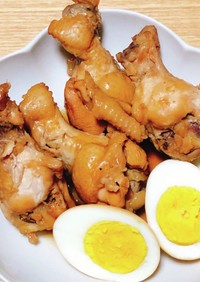 鶏手羽元と卵の煮物
