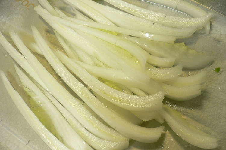 白菜の茎は是非こう切って下さい レシピ 作り方 By ウオノメェ クックパッド 簡単おいしいみんなのレシピが357万品