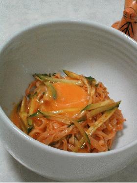 ビビン麺（平打ち麺使用）の画像
