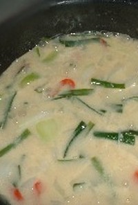 タイ風ココナッツミルクスープ
