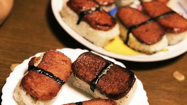 コンビニ風 照り焼きスパムおにぎり レシピ 作り方 By Opi クックパッド 簡単おいしいみんなのレシピが349万品 コンビニ風 照り焼きスパムおにぎり レシピ 作り方 By Opi クックパッド 簡単おいしいみんなのレシピが349万品