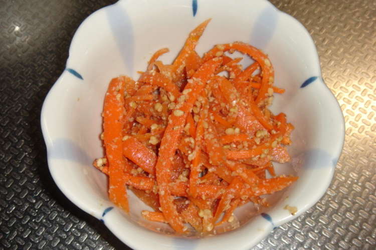 レンジで簡単 子供が喜ぶ人参のごま和え レシピ 作り方 By 医食同源ママ クックパッド 簡単おいしいみんなのレシピが376万品