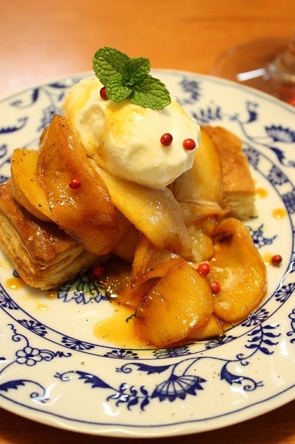 アップルパイ風デザート　胡椒の香りの画像