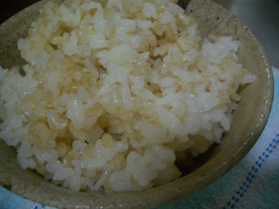 モチモチ美味☆ルクルーゼで玄米＆白米ご飯の画像