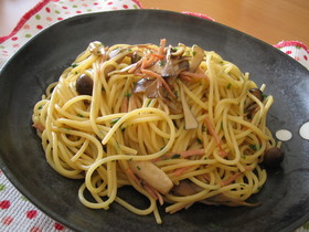 きのこウマ♪しめじと舞茸の和風パスタ