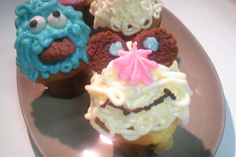 デコカップケーキ レシピ 作り方 By さやっペ クックパッド 簡単おいしいみんなのレシピが357万品