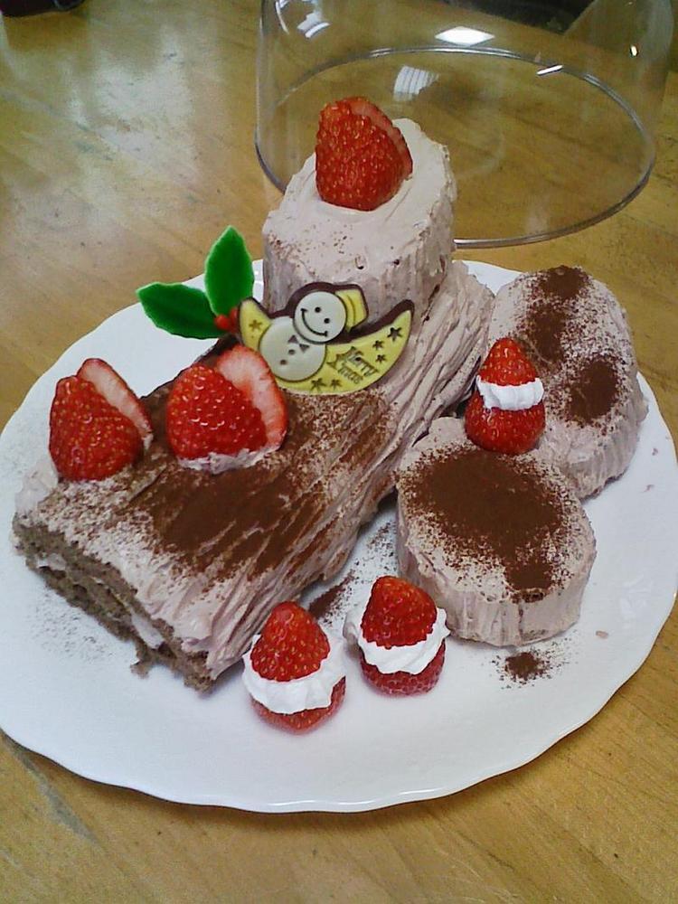 クリスマスケーキ☆ブッシュドノエルの画像