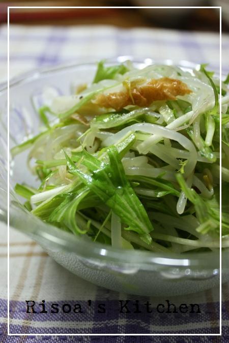 水菜とちくわの塩ドレッシングサラダ☆の画像