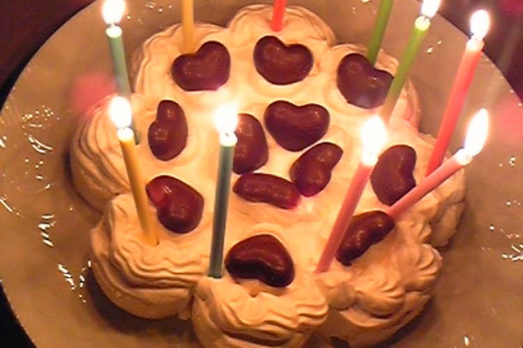 簡単ロールケーキで お花とハートのケーキ レシピ 作り方 By ちいひよ クックパッド 簡単おいしいみんなのレシピが375万品