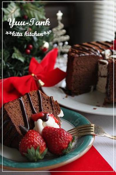 クリスマスも～チョコレートシフォンケーキの写真
