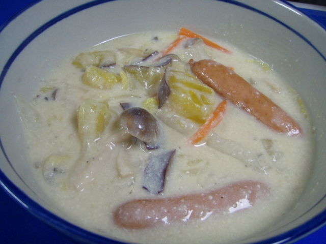 白菜の具だくさん豆乳スープの画像