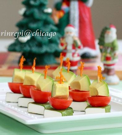 クリスマスカラーピンチョス　ベジ＆チーズの写真