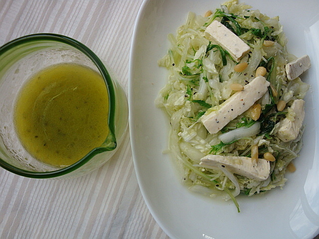 キウイのドレッシングで 白菜のサラダ　の画像