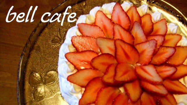 お花のような苺のデコレーションケーキ レシピ 作り方 By すずちゃん クックパッド 簡単おいしいみんなのレシピが350万品