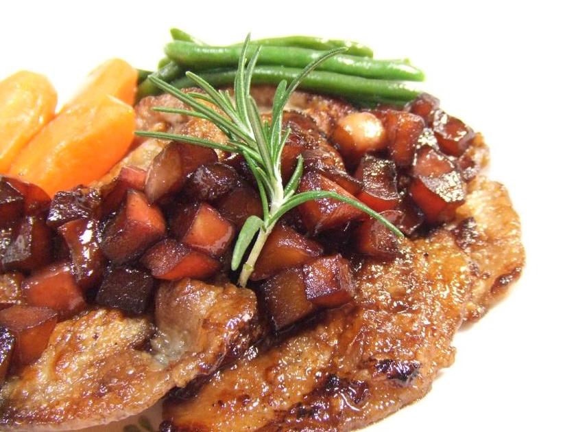 アップルソースポークチョップのレシピ