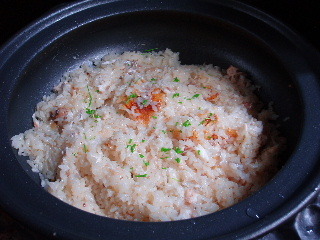 土鍋で鯛飯の画像
