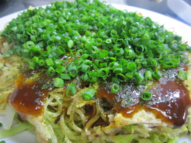 やっぱお好み焼きは 広島風じゃね♪