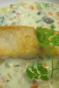 白身魚のソテー　チャウダースープ仕立て