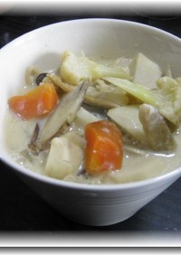 マクロビ：カリフラワーの白味噌仕立スープ