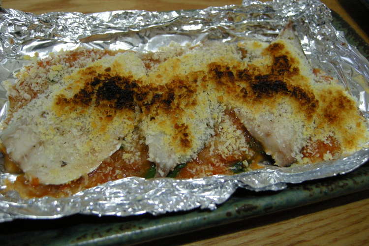 トマトソースと鯵のパン粉焼き レシピ 作り方 By Ayumikan クックパッド 簡単おいしいみんなのレシピが353万品