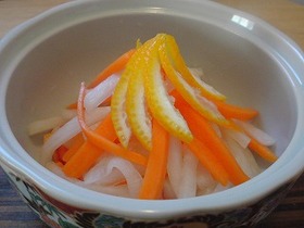 簡単おせち☆紅白なます☆レンジで1分半!