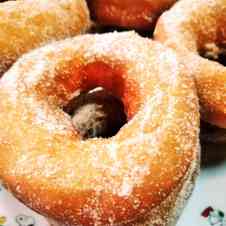 みんなが作ってる イーストドーナツ 牛乳なしのレシピ クックパッド 簡単おいしいみんなのレシピが358万品