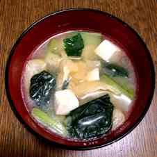 みんなが作ってる 小松菜 豆腐 みそ汁のレシピ クックパッド 簡単おいしいみんなのレシピが360万品