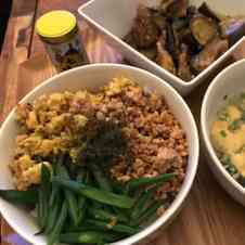 みんなが作ってる そぼろ丼 付け合せのレシピ クックパッド 簡単おいしいみんなのレシピが359万品