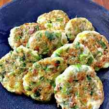 みんなが作ってる 山芋 ふわふわ焼き フライパンのレシピ クックパッド 簡単おいしいみんなのレシピが350万品