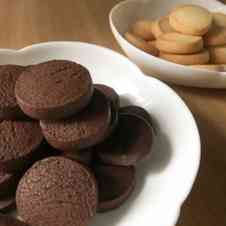 みんなが作ってる アーモンドパウダー ココア アイスボックスクッキーのレシピ クックパッド 簡単おいしいみんなのレシピが358万品