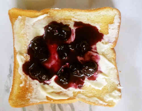 みんなが作ってる クリームチーズ ブルーベリージャム 食パンのレシピ クックパッド 簡単おいしいみんなのレシピが370万品