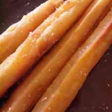 みんなが作ってる ディズニーランド チュロスのレシピ クックパッド 簡単おいしいみんなのレシピが361万品