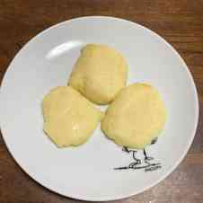 みんなが作ってる じゃがいも餅 チーズ 片栗粉無しのレシピ クックパッド 簡単おいしいみんなのレシピが359万品