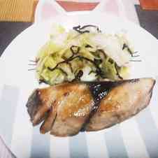みんなが作ってる ブリの照り焼き 付け合せのレシピ クックパッド 簡単おいしいみんなのレシピが358万品