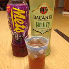 みんなが作ってる】 グレープ炭酸ジュースのレシピ 【クックパッド 