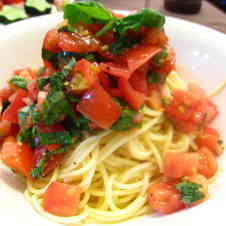 みんなが作ってる トマト バジル パスタのレシピ クックパッド 簡単おいしいみんなのレシピが348万品