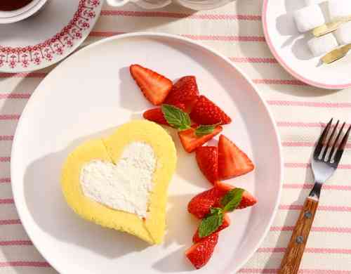 みんなが作ってる 市販 ロールケーキ アレンジのレシピ クックパッド 簡単おいしいみんなのレシピが353万品