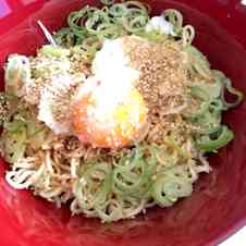 みんなが作ってる インスタントラーメン 油そばのレシピ クックパッド 簡単おいしいみんなのレシピが359万品