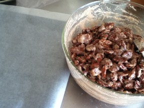 シナモンシュガーナッツの砂糖漬けのレシピ