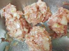 551みたい と言われる肉まん レシピ 作り方 By Nattsu47 クックパッド 簡単おいしいみんなのレシピが352万品